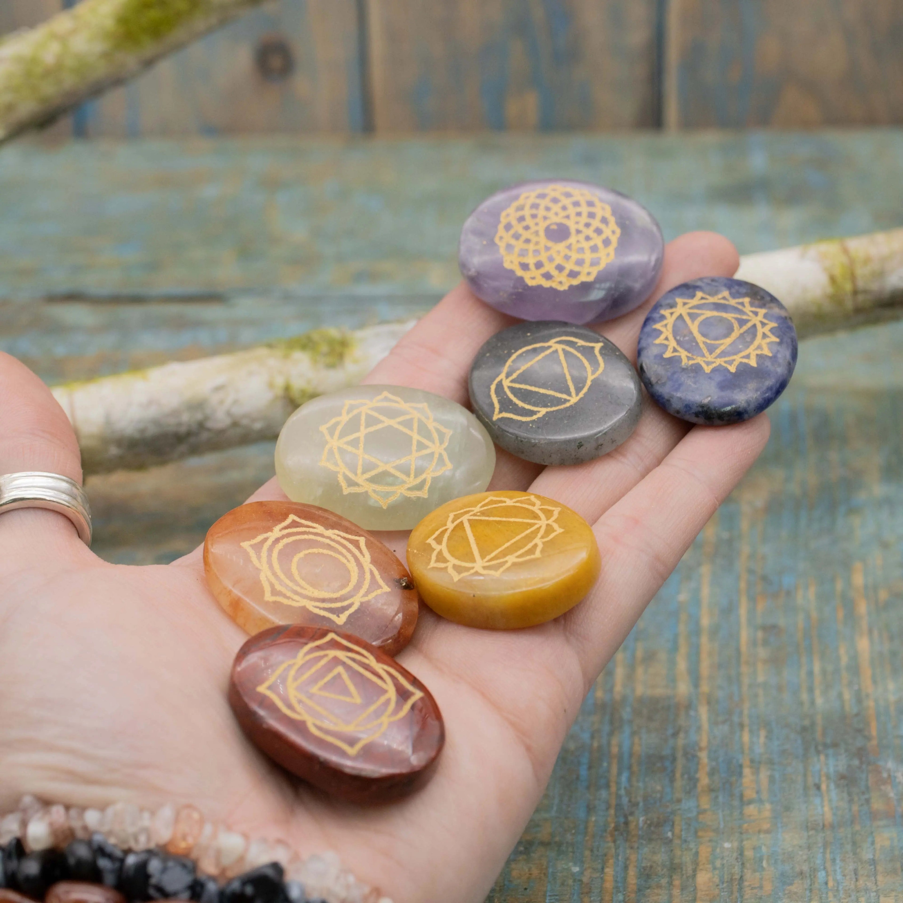 Chakra Stones Boxed Set - Yoga Lotus Design